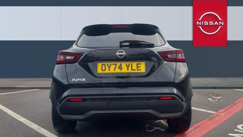 Nissan Juke 1.0 DiG-T N-Connecta 5dr DCT Petrol Hatchback